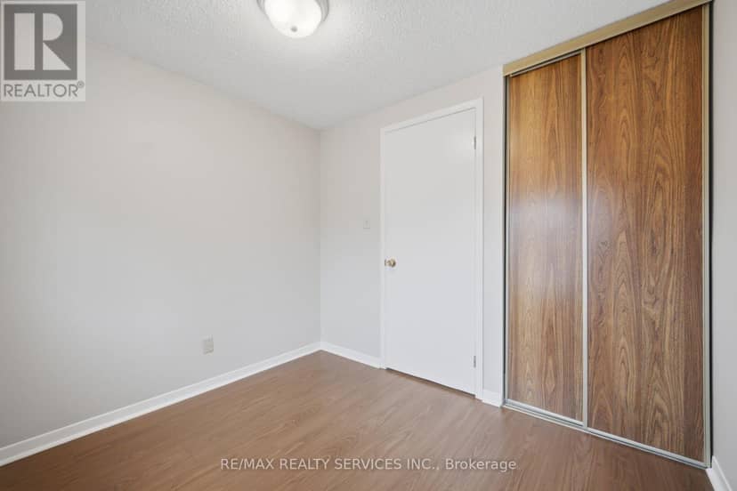 42 - 52 Adelaide Street — photo 30 of 40