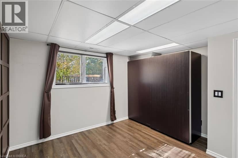 17B EMILIE Street — photo 30 of 40