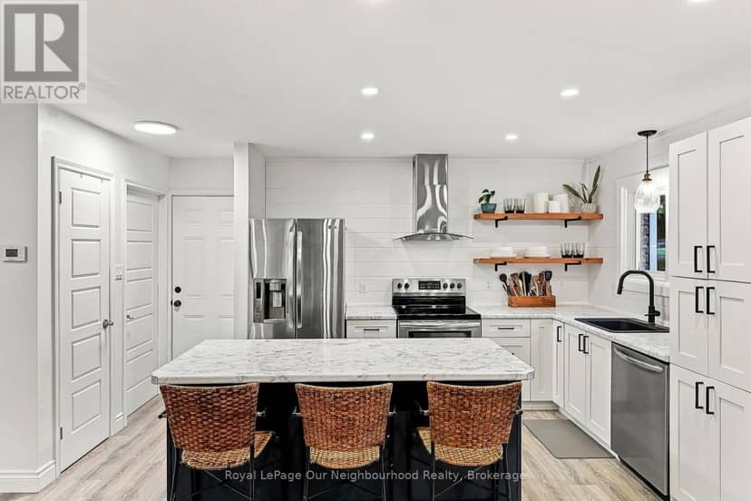 105 Sanford Street — photo 15 of 40