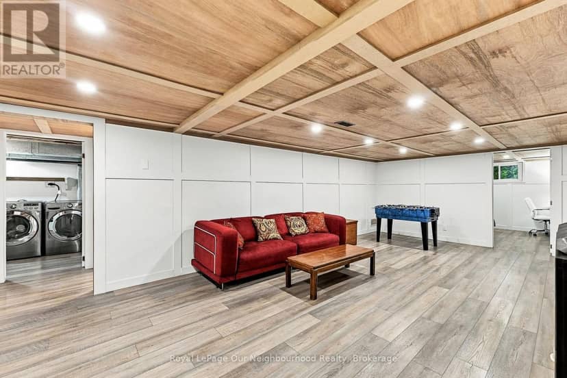 105 Sanford Street — photo 27 of 40