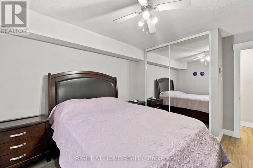 62 - 144 Conway Drive — photo 19 of 35