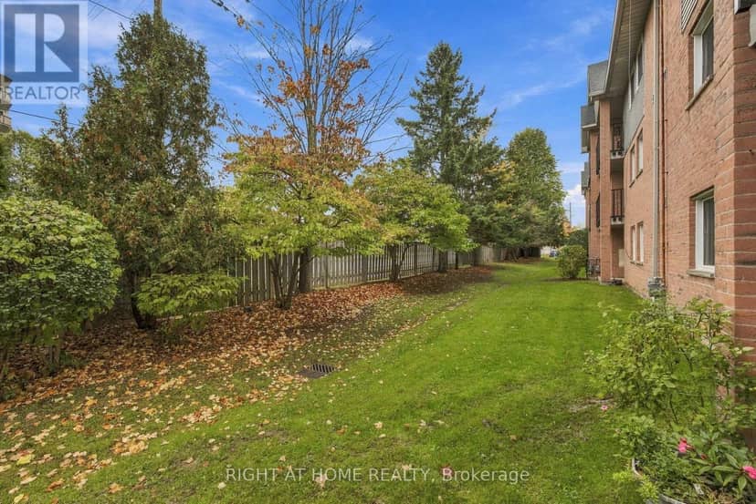 62 - 144 Conway Drive — photo 28 of 35