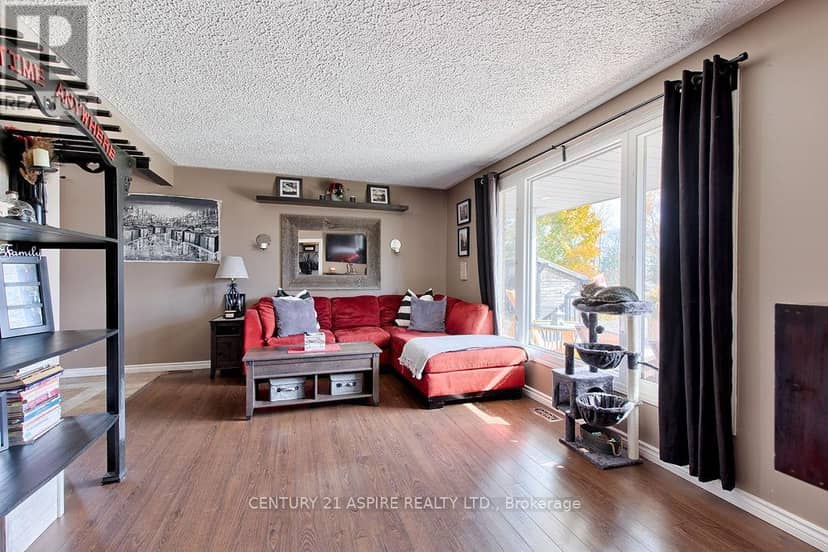 742 Zanders Road — photo 12 of 40