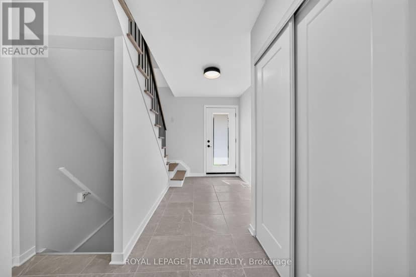 120 Glenncastle Drive — photo 21 of 40