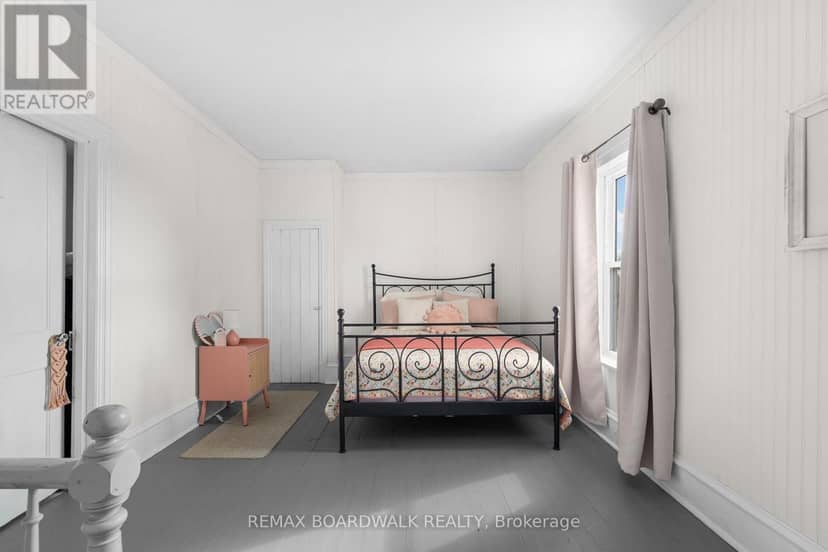 526 Kelford Drive — photo 34 of 40