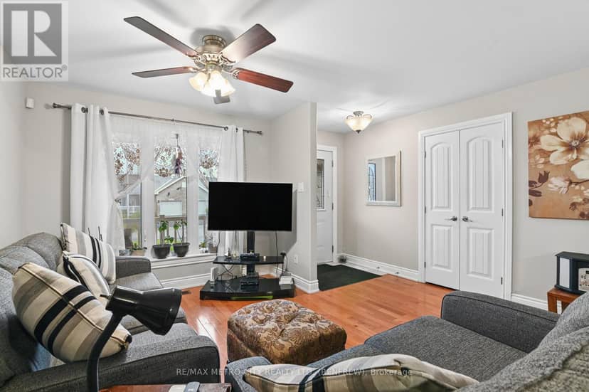 703 Aberdeen Street, Renfrew, photo 8