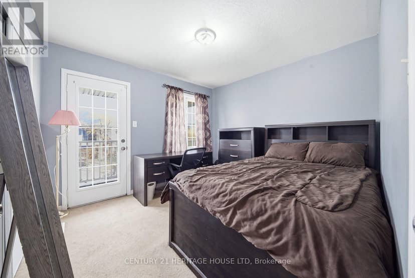 4 English Lane — photo 19 of 40