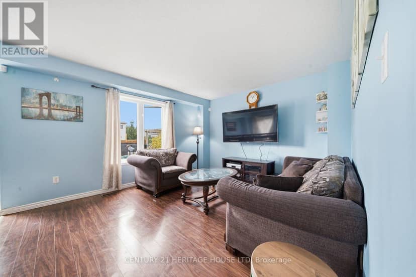 4 English Lane — photo 7 of 40