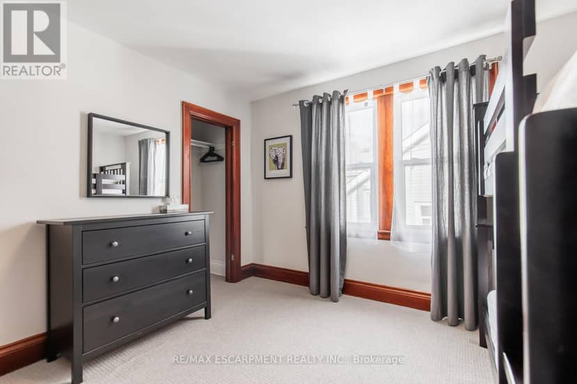60 Lake Avenue Drive — photo 17 of 34
