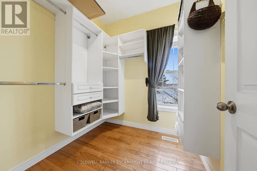 4923 Wellington 44 Road — photo 24 of 40