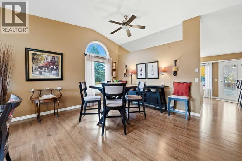 20 Sunlake Road SE, Calgary, photo 7