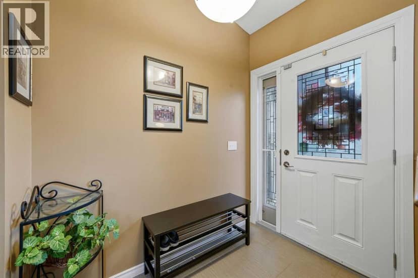 20 Sunlake Road SE, Calgary, photo 4