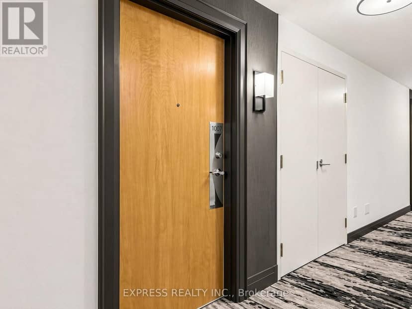 1007 - 4968 Yonge Street — photo 12 of 40