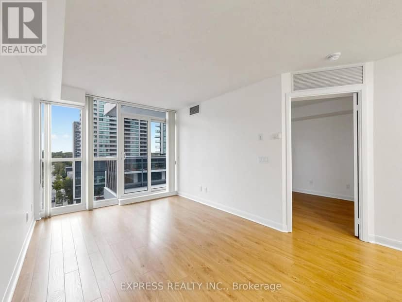 1007 - 4968 Yonge Street — photo 13 of 40