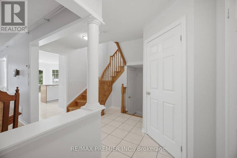 14 Crestridge Drive, Caledon, photo 2