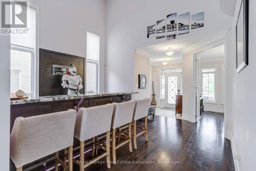 20 Cannington Crescent, Brampton, photo 5