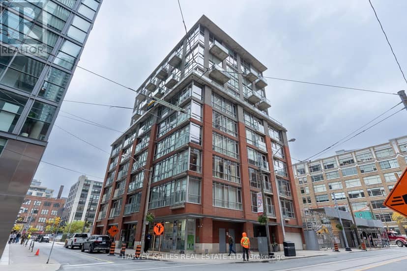 702 - 36 Charlotte Street — photo 33 of 34
