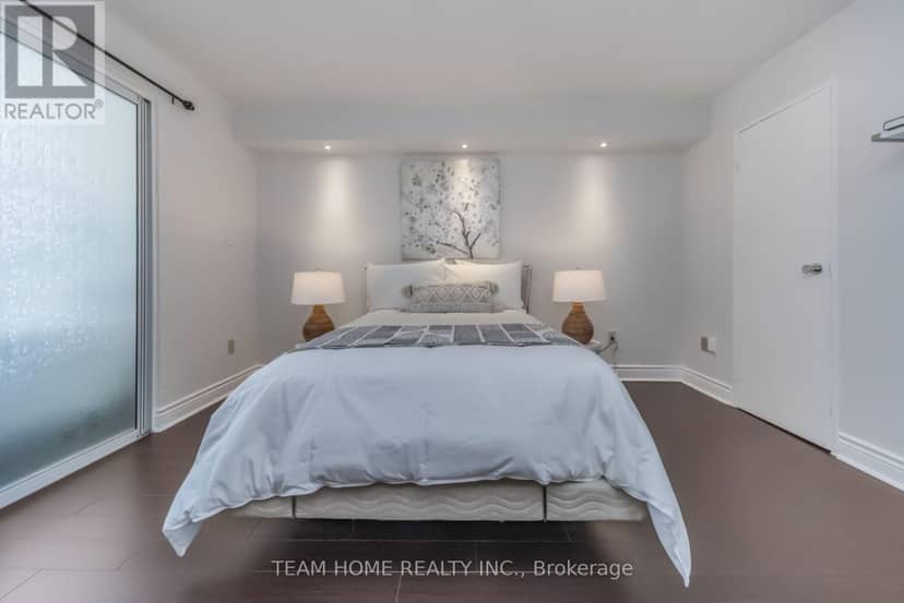 604 - 300 Webb Drive — photo 1 of 40