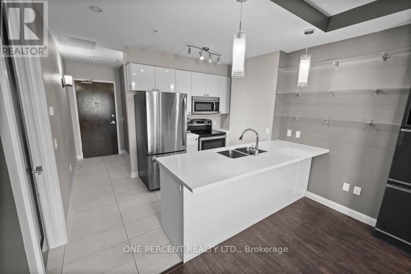401 - 112 King Street E, Hamilton, photo 6