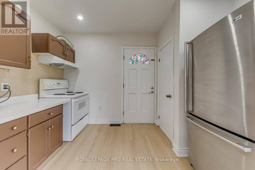54 Walter Street — photo 6 of 40