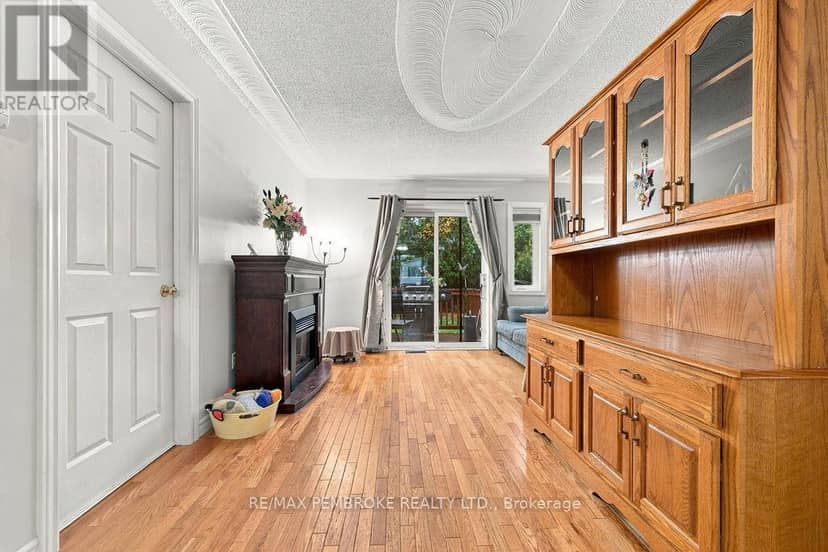 182 Market Street — photo 10 of 40