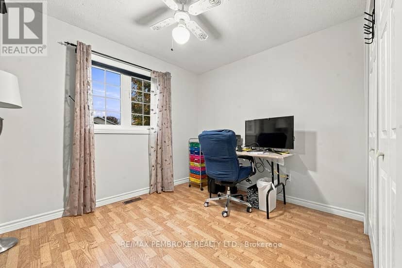 182 Market Street — photo 17 of 40