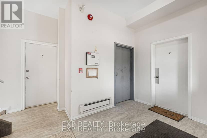11 Albert Street — photo 16 of 31