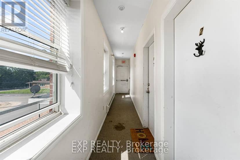 11 Albert Street — photo 18 of 31