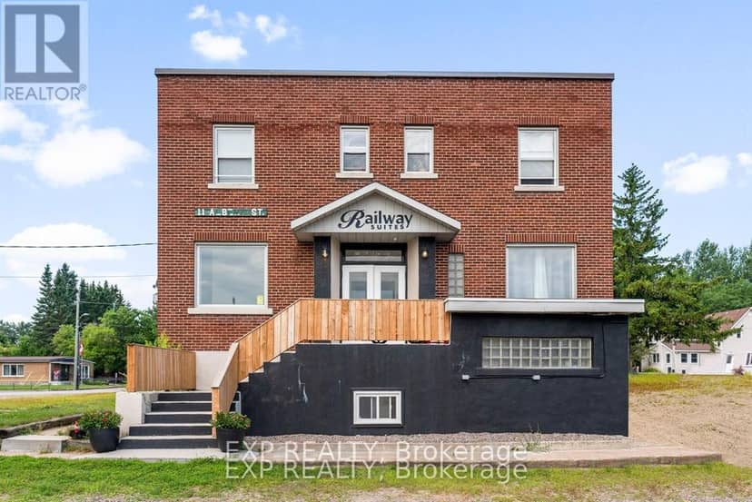 11 Albert Street — photo 31 of 31