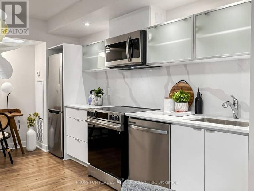 1006 - 4K Spadina Avenue — photo 20 of 40