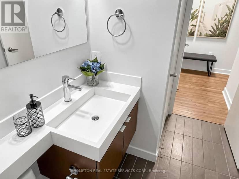 1006 - 4K Spadina Avenue — photo 34 of 40