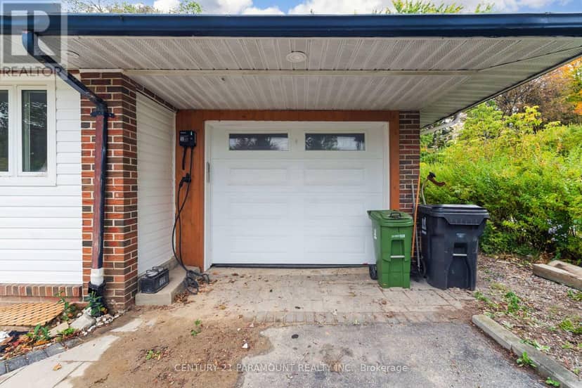 8 Waterfield Drive, Toronto, photo 5