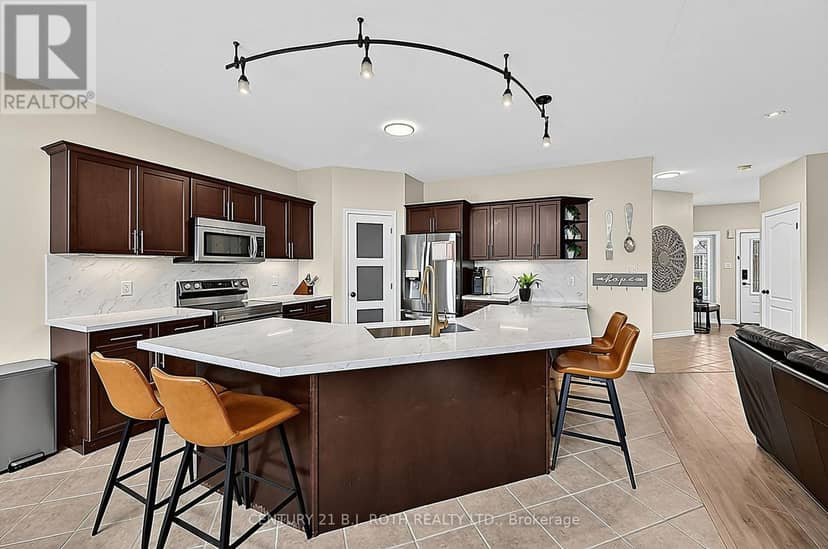 118 Mike Hart Drive — photo 13 of 40