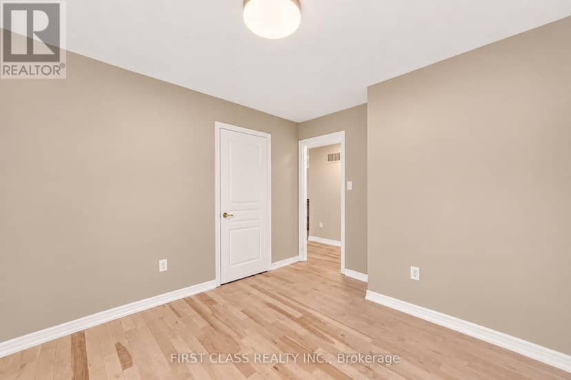 4 Hawkweed Manor — photo 25 of 40