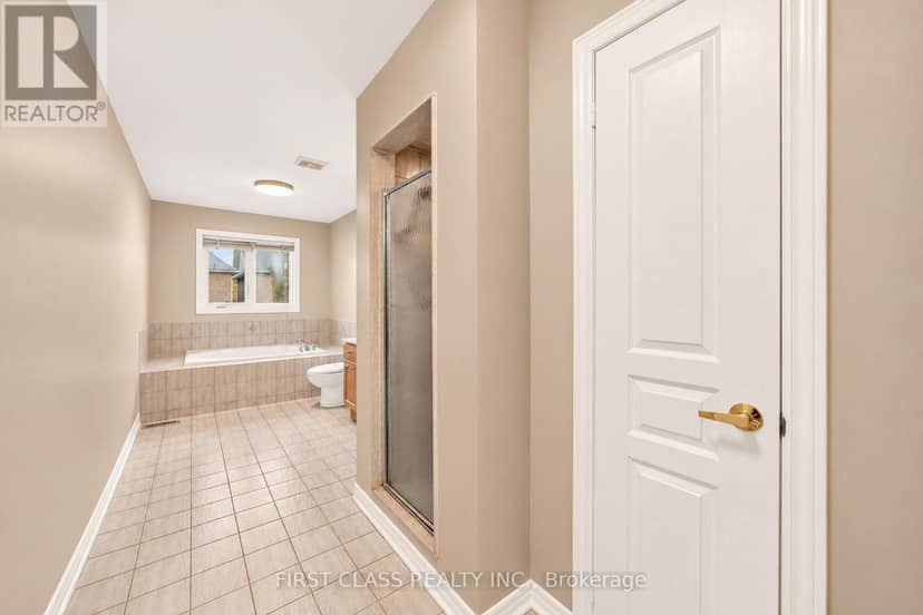 4 Hawkweed Manor — photo 31 of 40
