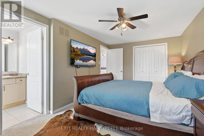 43 Stoneham Street — photo 17 of 36