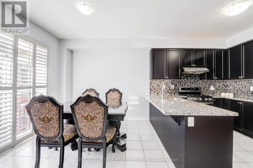 257 East's Corners Boulevard — photo 16 of 40
