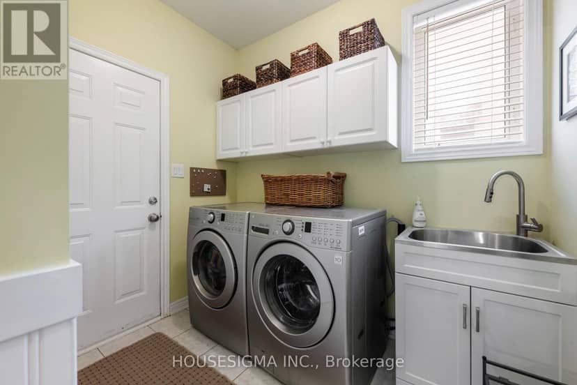 5 Brower Avenue — photo 17 of 40