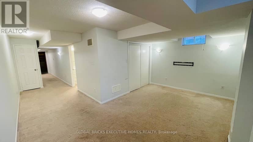 11 - 5255 Palmetto Place — photo 14 of 18