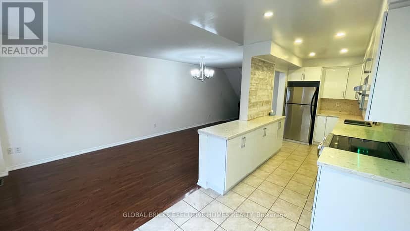 11 - 5255 Palmetto Place, Mississauga, photo 5