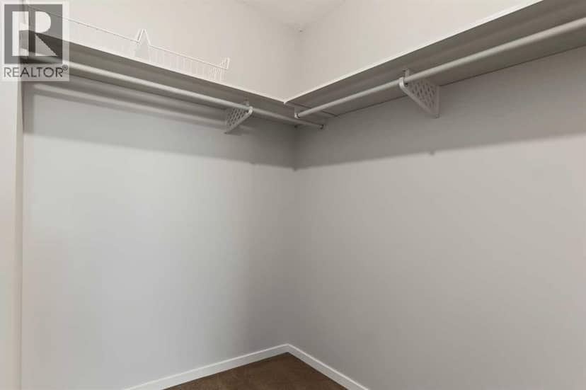 43 Shawinigan Lane SW — photo 19 of 30