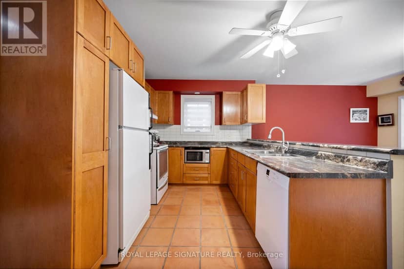 830 Ninth Street — photo 11 of 39