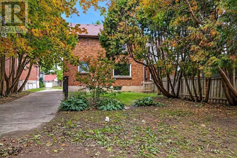 595 Victoria Street — photo 22 of 27