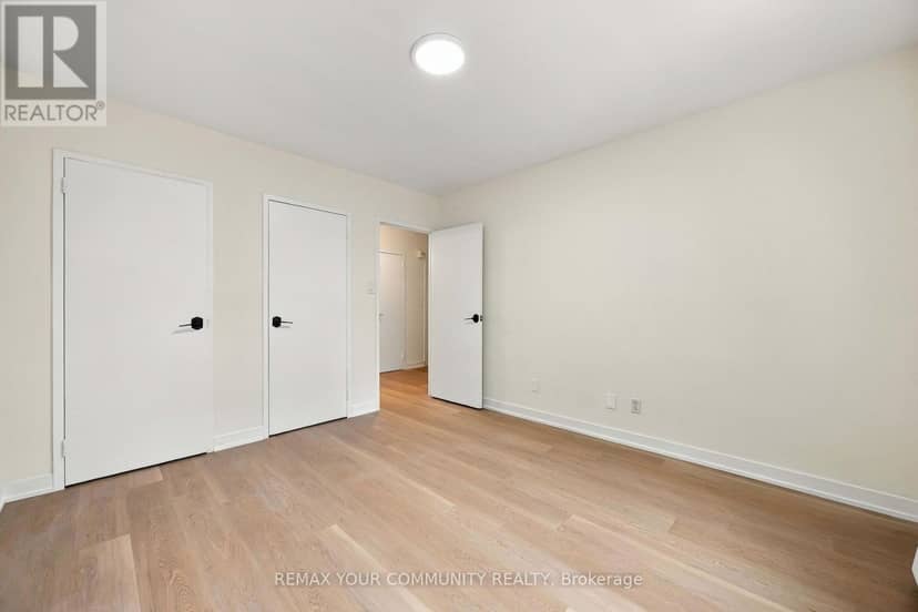 206 - 825 Kennedy Road — photo 15 of 20