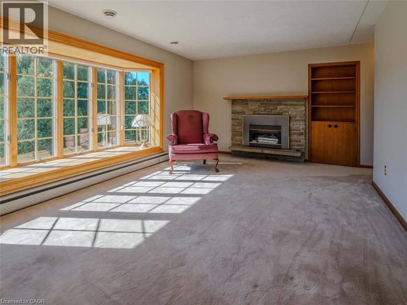 46 SUNNINGHILL Drive — photo 20 of 40