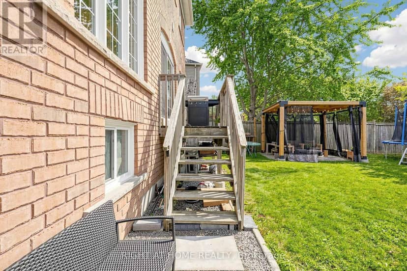 14 Grainger Crescent — photo 38 of 40