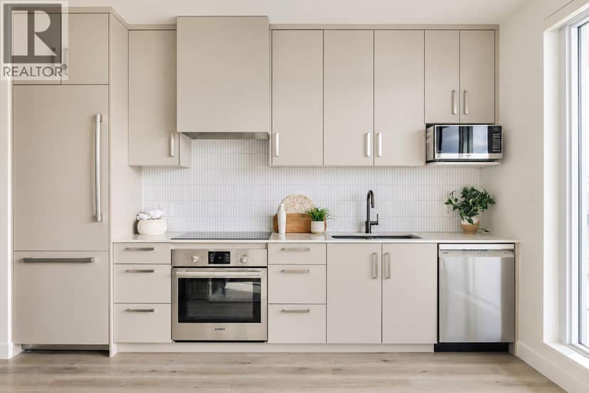 3300 Lakeshore Road Unit# 615, Kelowna