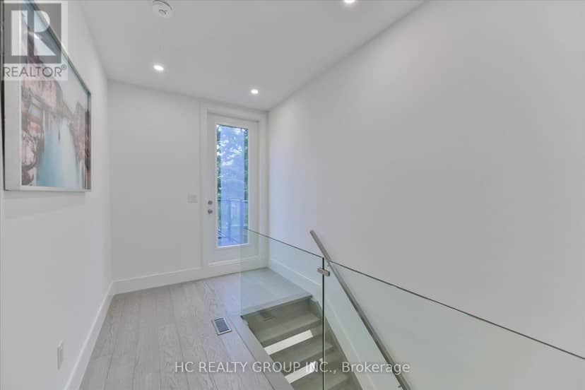 78 Greendale Avenue — photo 31 of 40