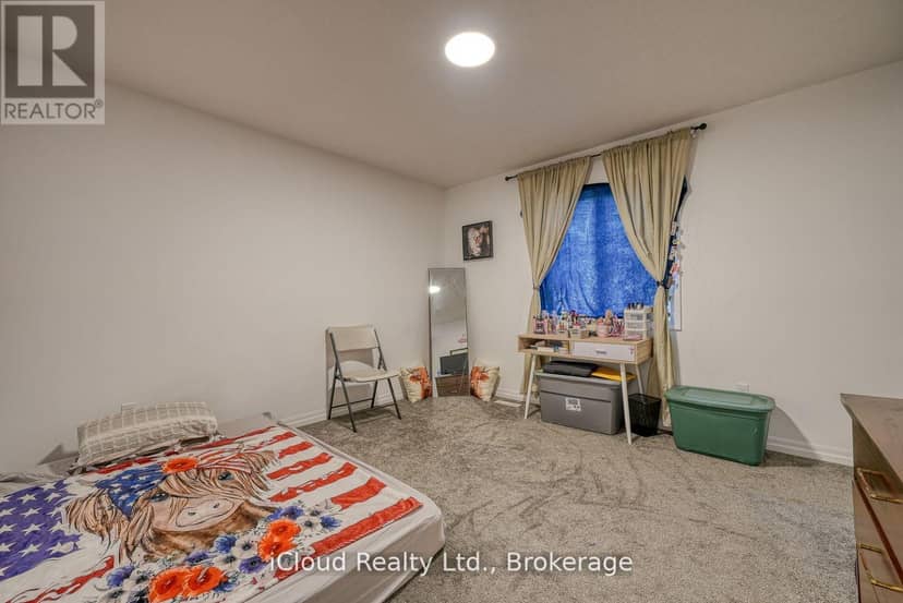15 Curren Crescent — photo 14 of 26