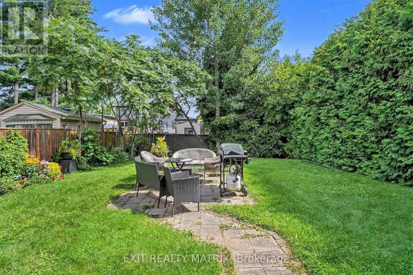 1691 Hunters Run Drive — photo 16 of 21